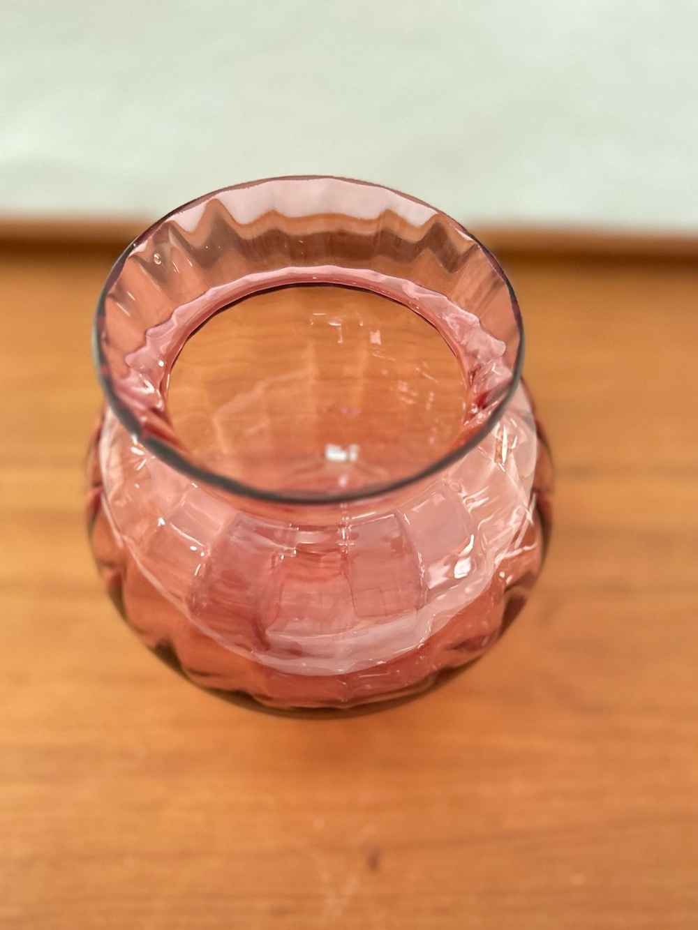Pilgrim Glass CRANBERRY RIBBED
BALL VASE 5" - Picture 6 of 9
